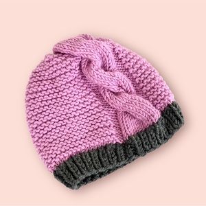 Girl's Hand Knit Pink Beanie Hat Age 6-9 Cable Knit Design Microfiber